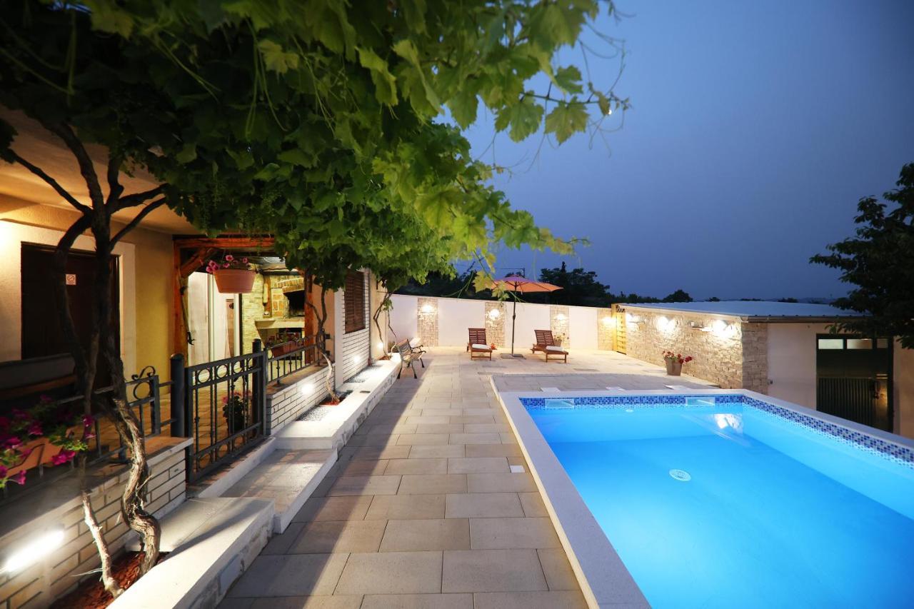 Country House Korlat Benkovac Buitenkant foto